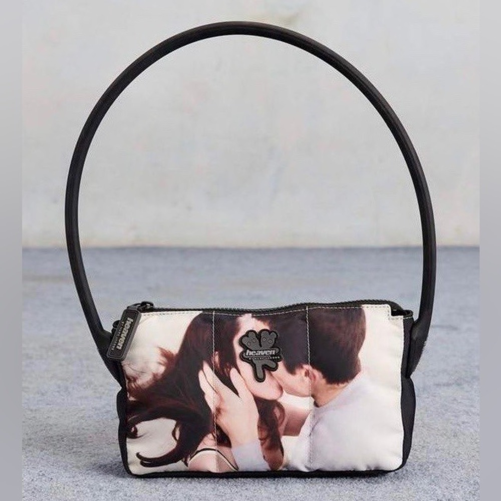 Heaven by Marc Jacobs kissing bag